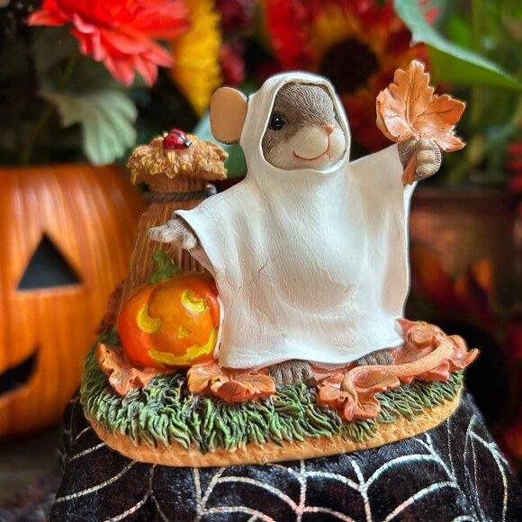 Charming Tails HALLOWEEN “You’re Booo-tiful” (85/108) - Picture 1 of 15